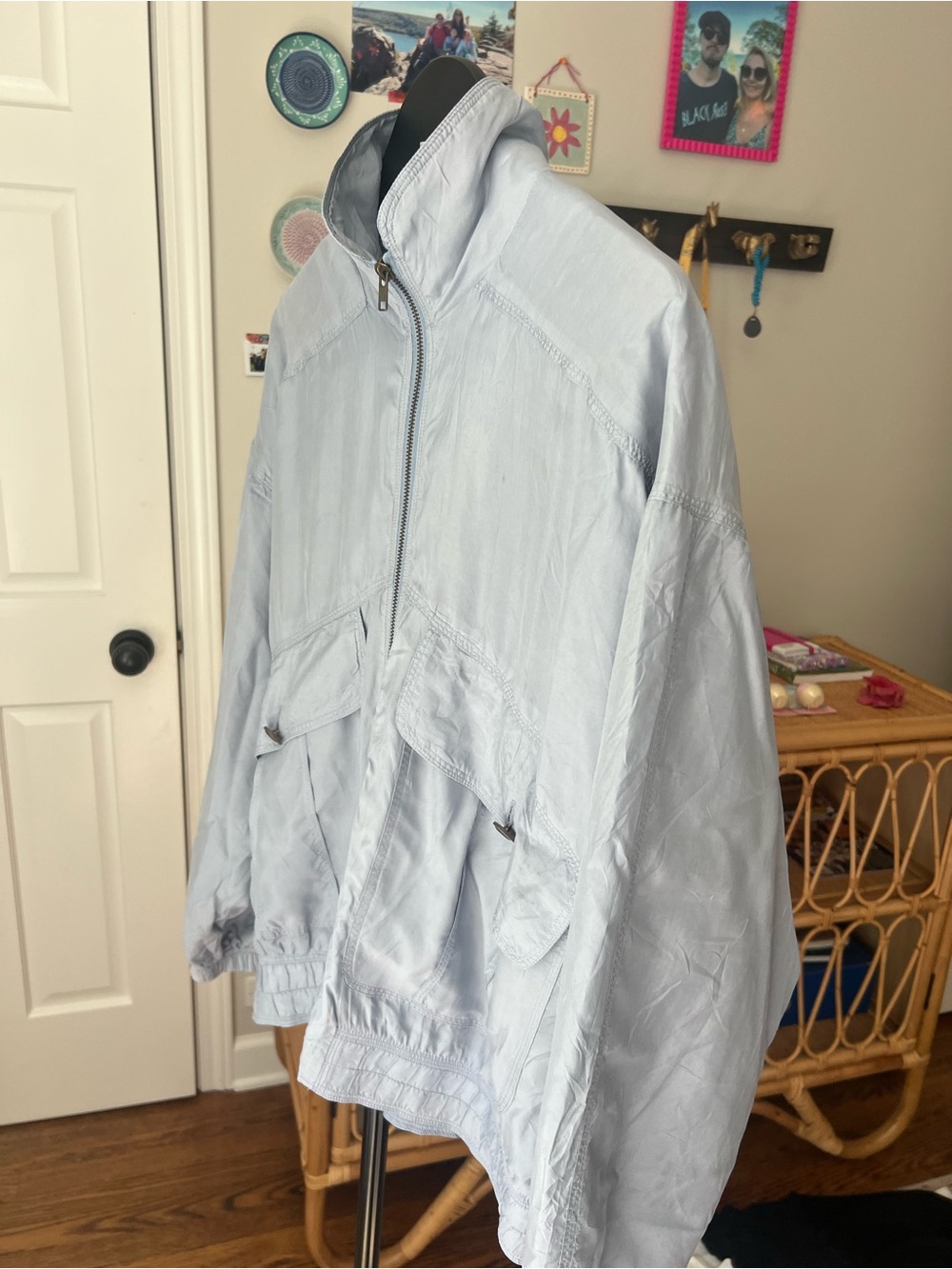 Vintage 90s EVR Light Blue Jacket 🩵 Silk interior.